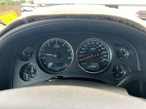 Used 2012 GMC Yukon XL 2500 SLE w/ Convenience Package RWD image 20
