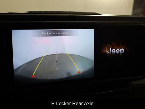 Used 2024 Jeep Wrangler Unlimited Sport AWD/4WD image 39