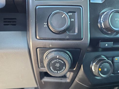 Used 2016 Ford F150 XLT w/ Equipment Group 302A Luxury image 20