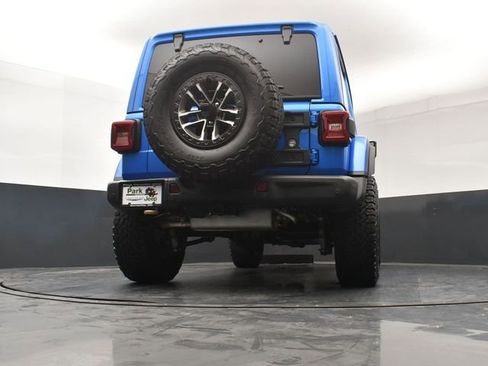 Used 2024 Jeep Wrangler Unlimited Rubicon 392 AWD/4WD image 23