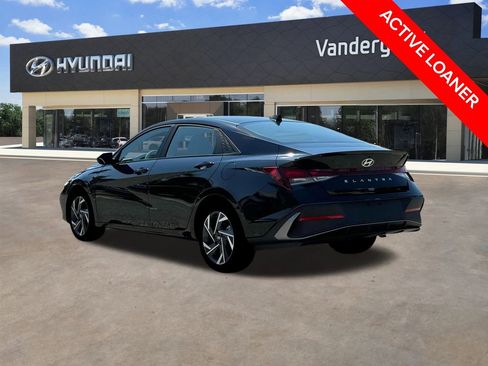 New 2025 Hyundai Elantra Sport image 5