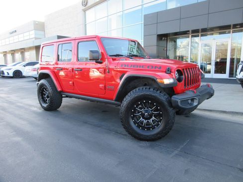 Used 2020 Jeep Wrangler Unlimited Rubicon w/ Cold Weather Group image 15
