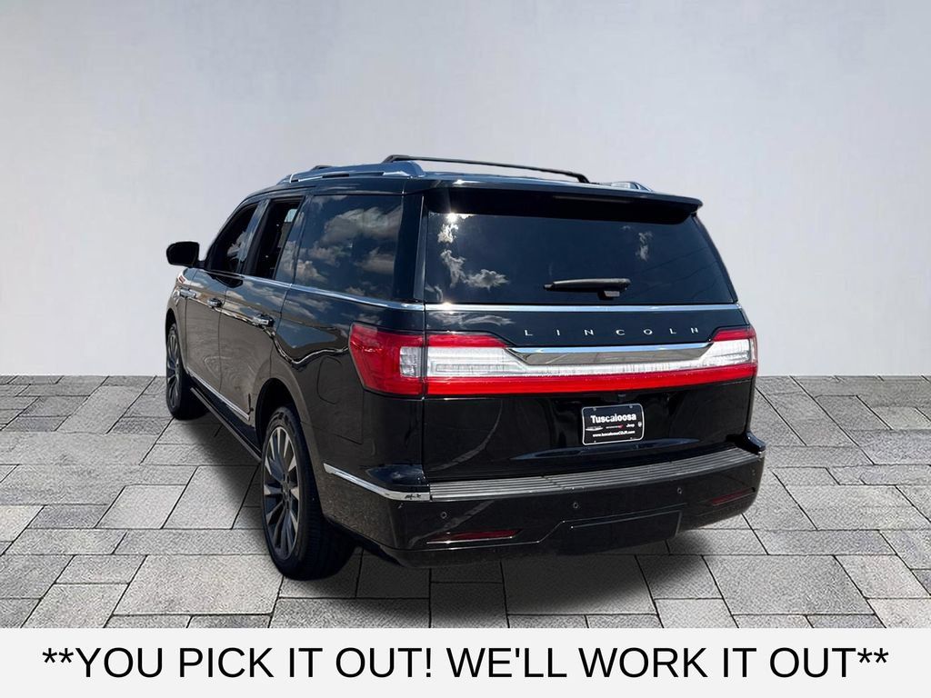 Used 2018 Lincoln Navigator Select w/ Cargo Package RWD image 5