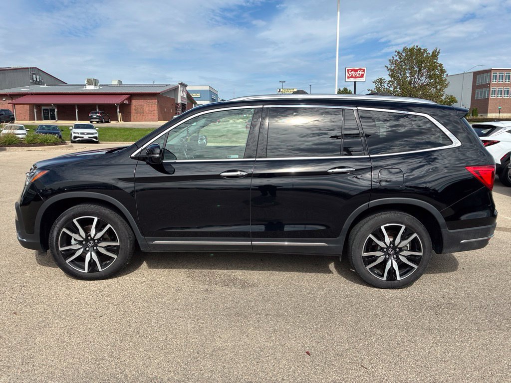 Used 2021 Honda Pilot Touring image 5