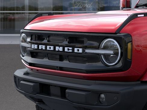New 2026 Ford Bronco Outer Banks AWD/4WD image 19