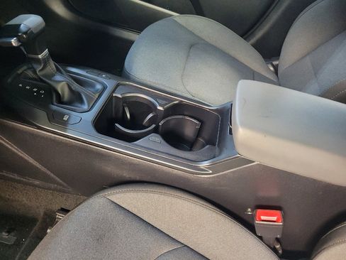 Used 2025 Kia K4 FWD image 26