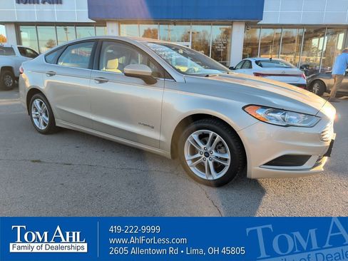 Used 2018 Ford Fusion S image 1
