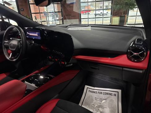 Used 2024 Chevrolet Blazer EV RS image 28