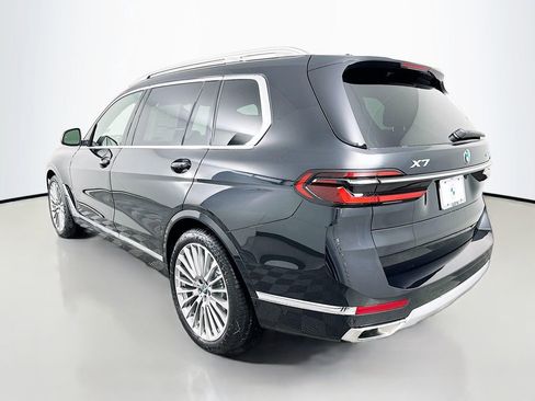 New 2026 BMW X7 xDrive40i w/ Premium Package image 7