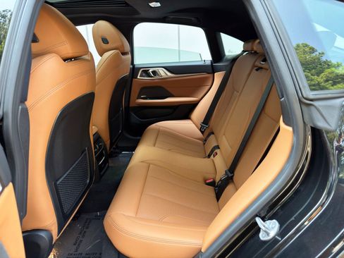 Used 2024 BMW i4 eDrive35 w/ M Sport Package image 44