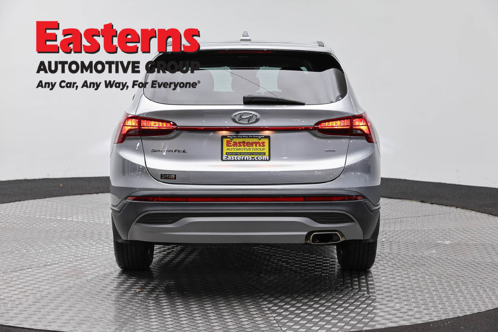 Used 2023 Hyundai Santa Fe SE AWD/4WD image 7