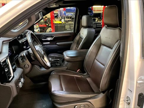 Used 2024 GMC Sierra 1500 Denali w/ Denali Reserve Package image 10