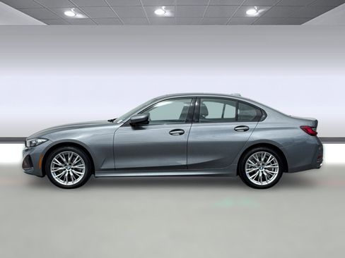 Used 2023 BMW 330i xDrive Sedan w/ Driving Assistance Package AWD/4WD image 2