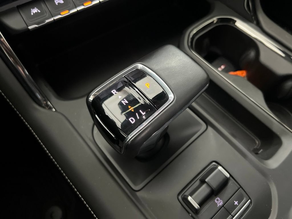 Used 2023 GMC Sierra 1500 AT4X w/ AT4X AEV Edition AWD/4WD image 15