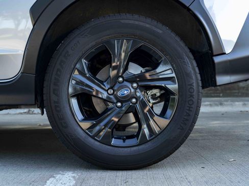 Used 2024 Subaru Crosstrek 2.0i AWD/4WD image 15