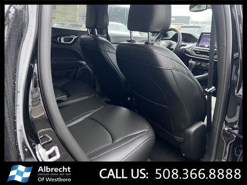 New 2026 Jeep Compass Limited image 13