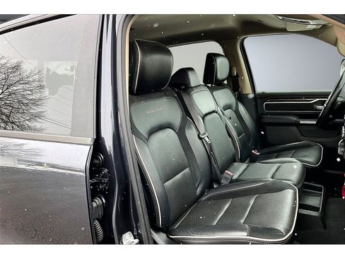 Used 2019 RAM 1500 Laramie w/ Trailer Tow Group image 8