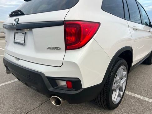 Used 2025 Honda Passport EX-L image 9