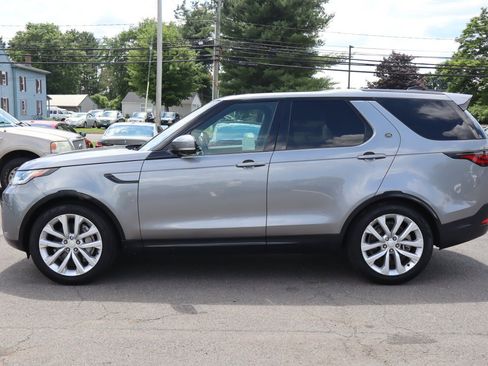 Used 2023 Land Rover Discovery S AWD/4WD image 8