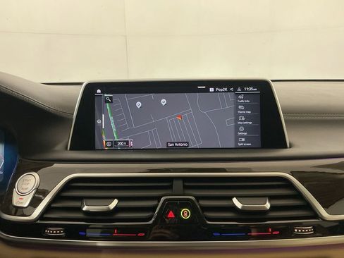 Certified 2022 BMW 740i w/ Premium Package image 10