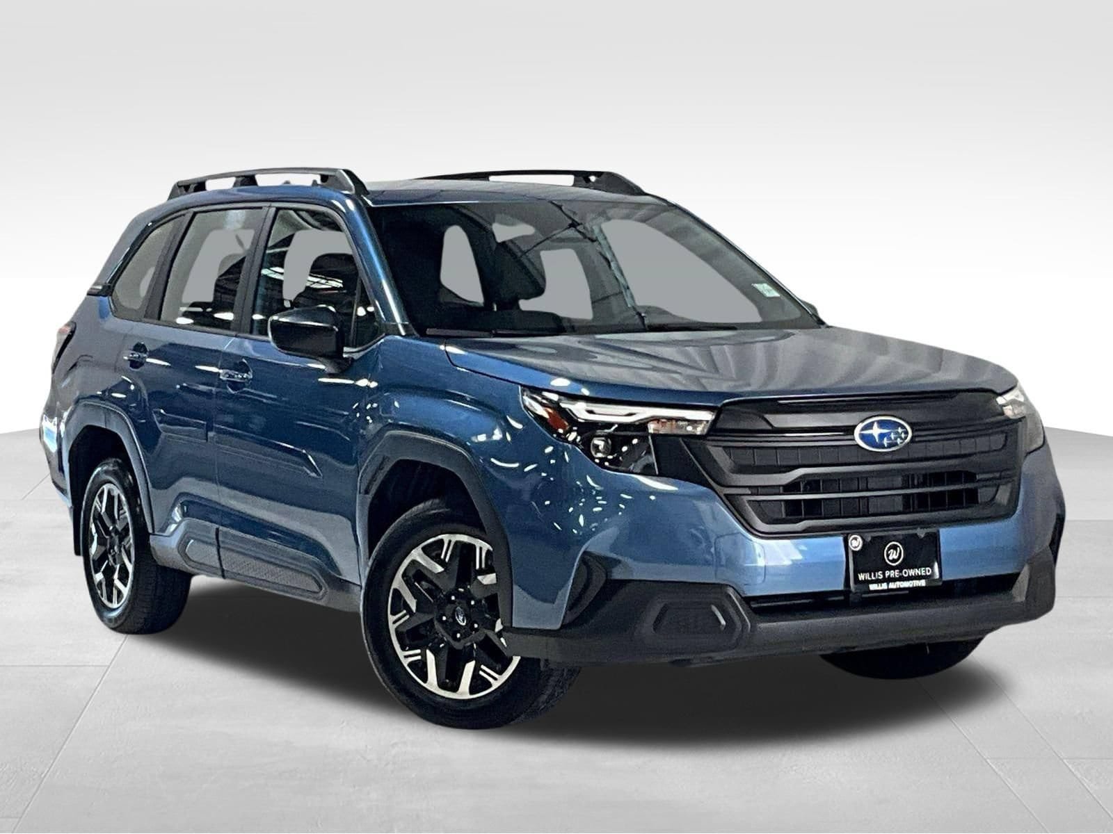 Used 2025 Subaru Forester AWD/4WD image 1