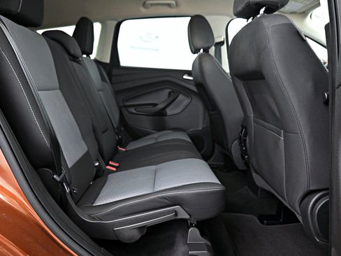 Used 2017 Ford Escape SE w/ SE Cold Weather Package image 24