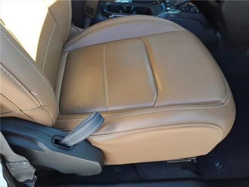 Used 2020 Jeep Gladiator Overland w/ Popular Equipment Package image 18