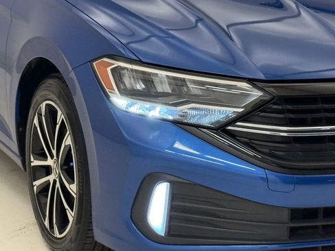Used 2022 Volkswagen Jetta Sport FWD image 5