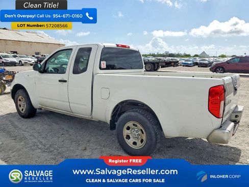 Used 2015 Nissan Frontier S RWD image 3