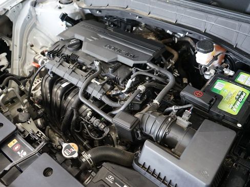 Used 2024 Hyundai Kona SEL image 47