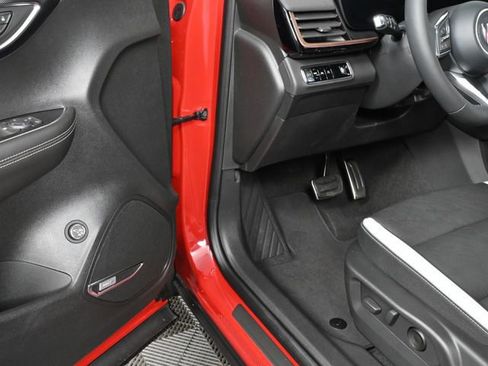 New 2025 Buick Envision Sport Touring image 6