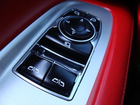 Used 2020 Chevrolet Corvette Stingray Premium Cpe w/ 3LT Preferred Equipment Group RWD image 27