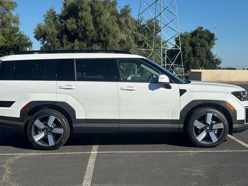 New 2026 Hyundai Santa Fe Limited image 3