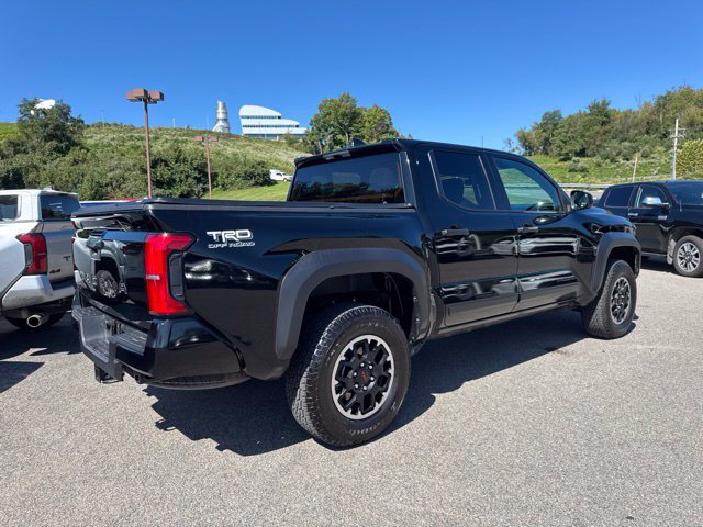 Used 2025 Toyota Tacoma TRD Off-Road AWD/4WD image 20