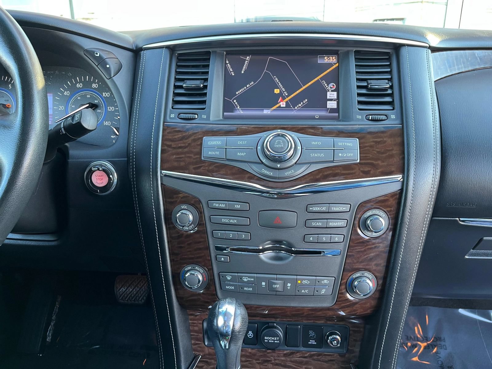 Used 2017 Nissan Armada Platinum AWD/4WD image 16