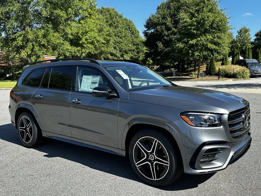 New 2026 Mercedes-Benz GLS 450 4MATIC image 2