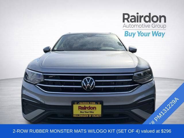 Used 2023 Volkswagen Tiguan SE AWD/4WD image 2