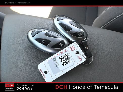 Used 2025 Hyundai Elantra Sport FWD image 15