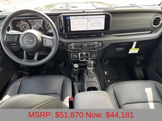 New 2026 Jeep Gladiator Sport AWD/4WD video 2