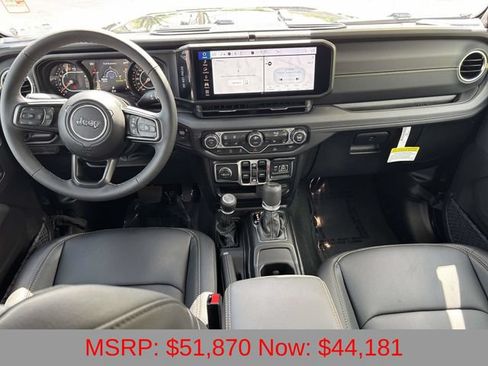 New 2026 Jeep Gladiator Sport AWD/4WD image 2