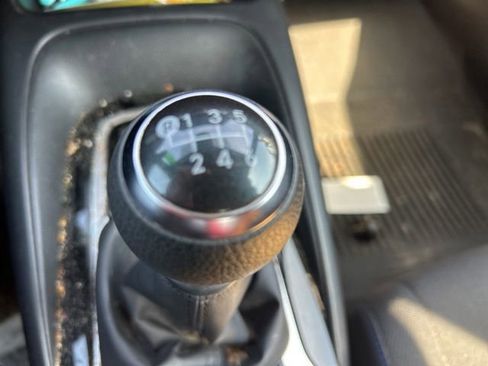 Used 2022 Toyota Corolla SE FWD image 16
