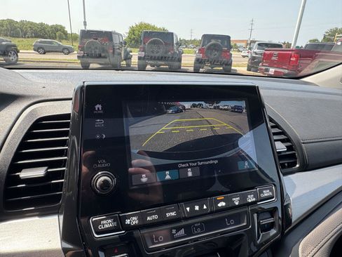 Used 2019 Honda Odyssey EX-L image 24