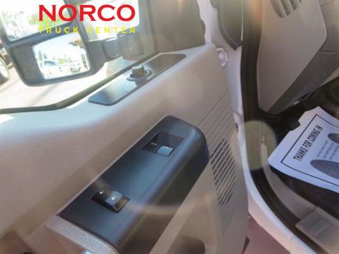 Used 2008 Ford F550 2WD Super Cab Super Duty image 20