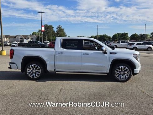 Used 2026 GMC Sierra 1500 Denali AWD/4WD image 15