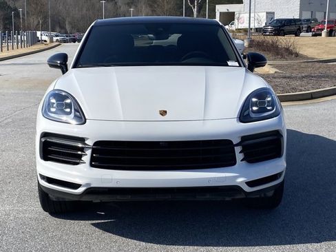 Used 2021 Porsche Cayenne Coupe w/ Premium Package image 2