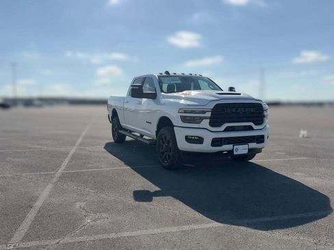 New 2026 RAM 2500 Laramie w/ Night Edition image 17