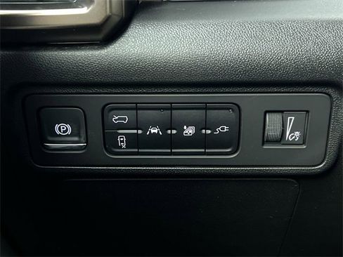 Used 2024 GMC Hummer EV 3X w/ Omega Edition image 18