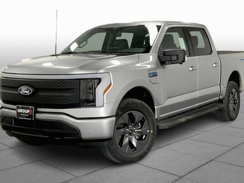 New 2025 Ford F150 Lightning Flash image 22