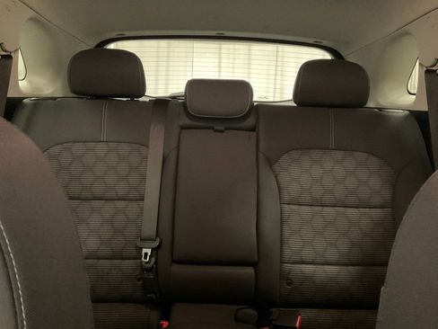 Used 2017 Kia Niro LX image 33