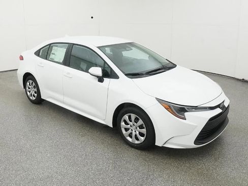 New 2026 Toyota Corolla LE image 13